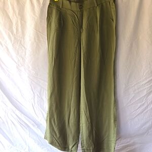 Brand new Torrid pants